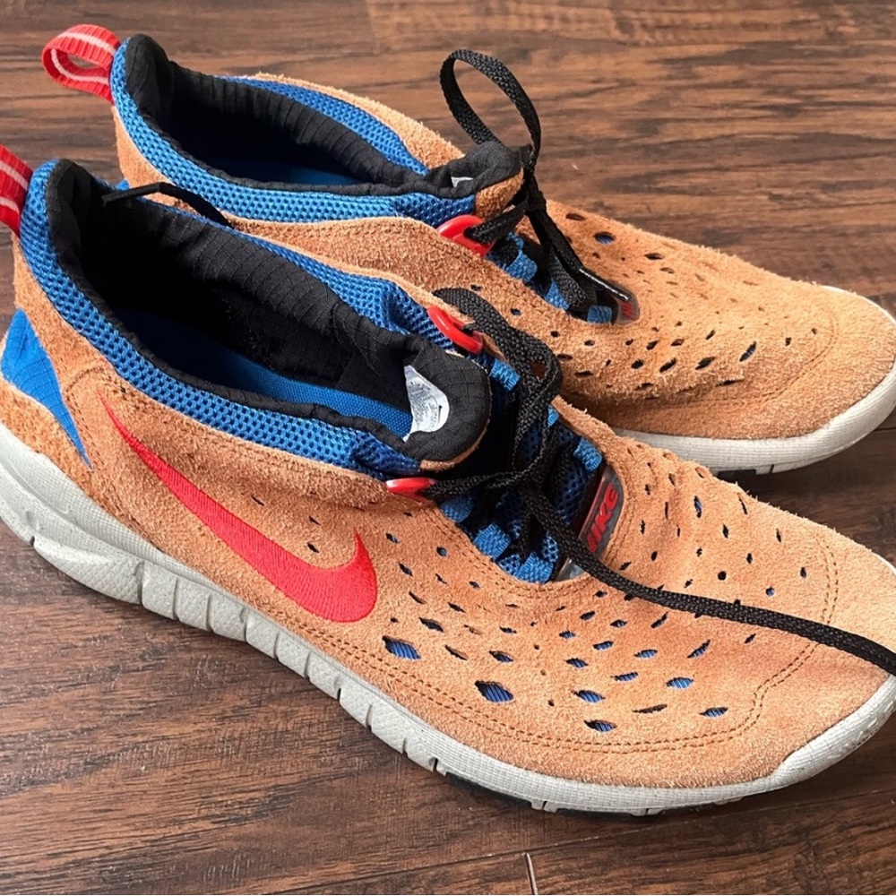 Free Run Trail 'Dark Russet Blue
Nebula'
Nike / Sneakers - Picture 3 of 7